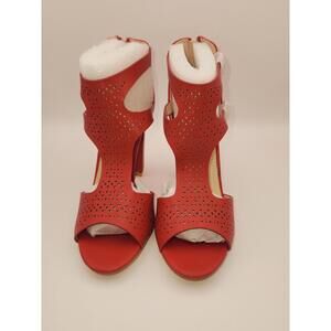 Mila Lady Red Heels SZ 6 NIB